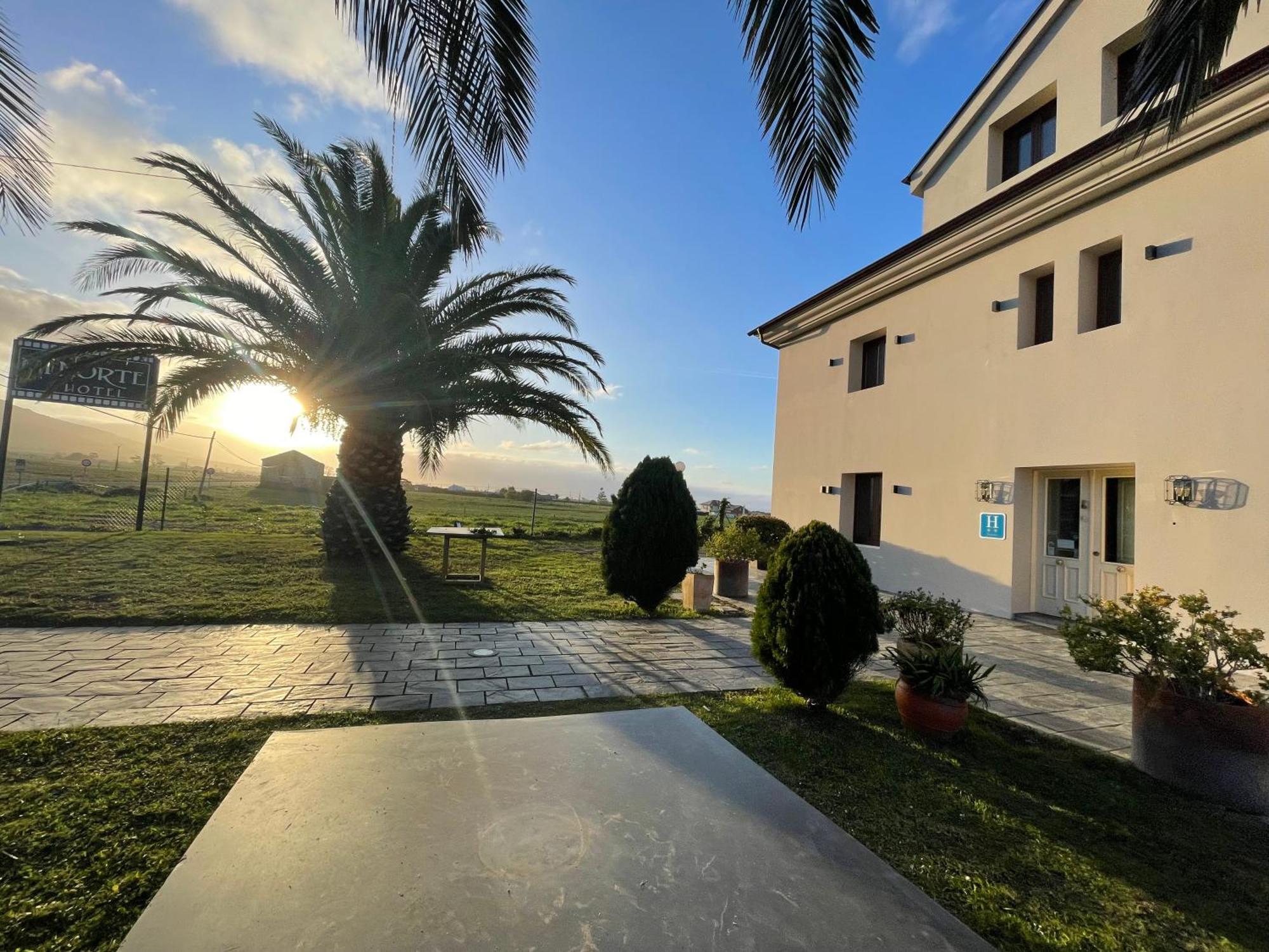 Hotel Mi Norte Ribadeo Exterior photo