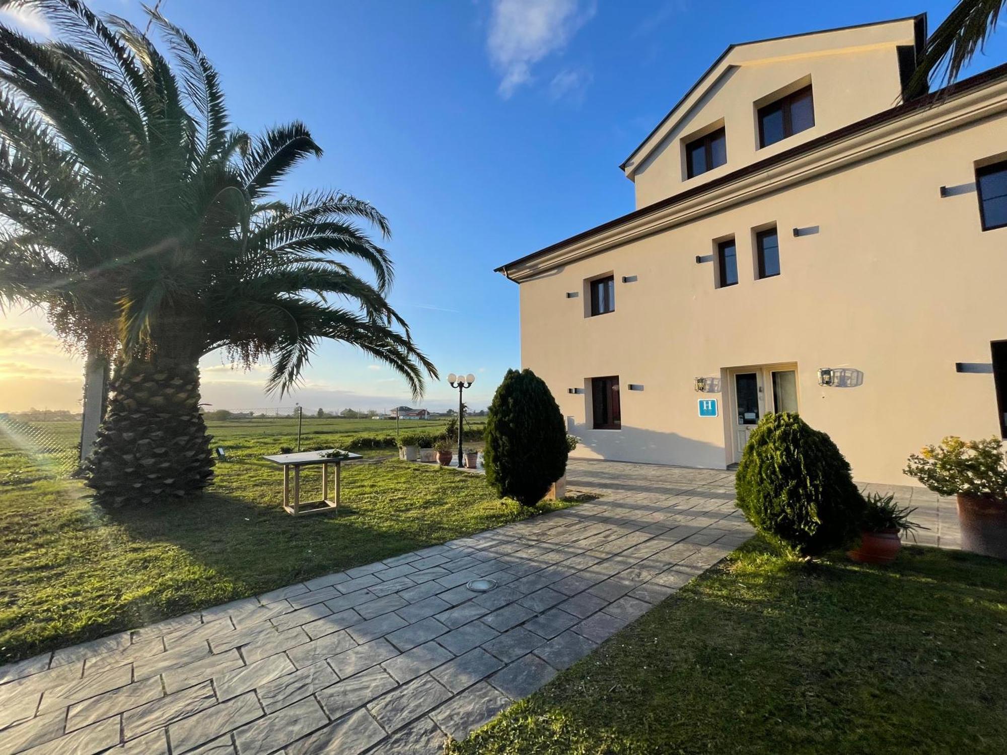 Hotel Mi Norte Ribadeo Exterior photo